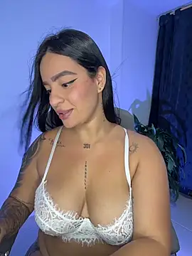 Emily Kurth23 online show from 26, 11, 2025