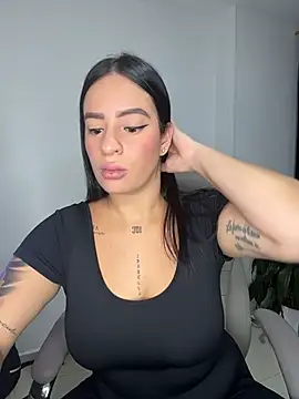 Emily Kurth23 online show from 29, 11, 2025