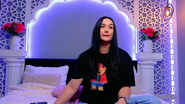 Snapshot of AriannaSins chatting on 1, 4, 2026 AriannaSins online show from 1, 4, 2026