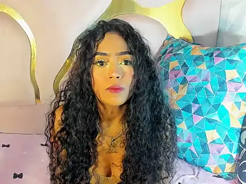 camilaqueenh online show from 18, 10, 2025