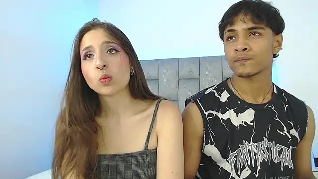 Snapshot of SweetAndSinful chatting on 18, 10, 2025 SweetAndSinful online show from 18, 10, 2025