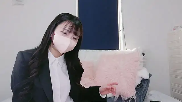 Mirai oO16Oo online show from 23, 11, 2025