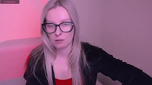 AllaLeomz online show from 14, 11, 2025