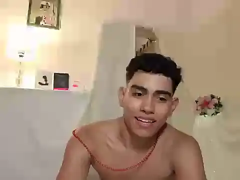 Snapshot of Yamilk101 chatting on 26, 10, 2025 Yamilk101 online show from 26, 10, 2025