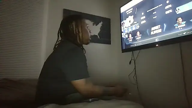 Snapshot of thick8boi6 chatting on 17, 11, 2025 thick8boi6 online show from 17, 11, 2025