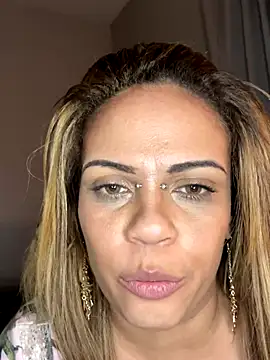 Snapshot of thick8boi6 chatting on 22, 11, 2025 thick8boi6 online show from 22, 11, 2025