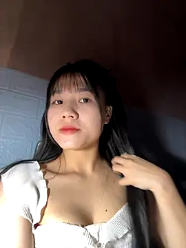 Snapshot of Leaf-Tgu chatting on 25, 10, 2025 Leaf-Tgu online show from 25, 10, 2025