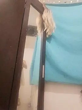 Teressa Love online show from 17, 11, 2025