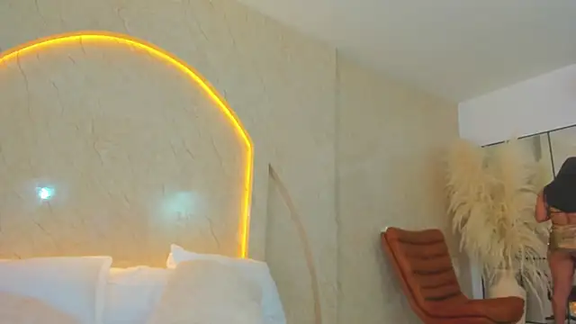 Antonella Russo1 online show from 16, 12, 2025