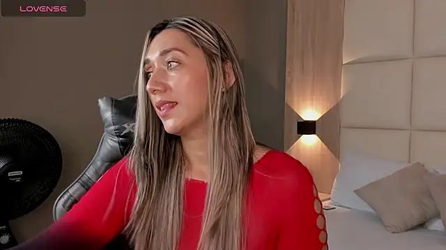 karlyy  online show from 20, 11, 2025