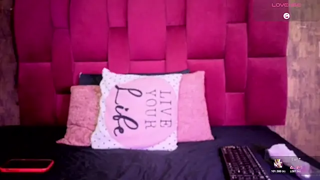 Snapshot of camila__bouzas chatting on 20, 2, 2026 camila bouzas online show from 20, 2, 2026