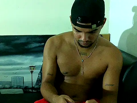 Charly 22cm online show from 5, 11, 2025