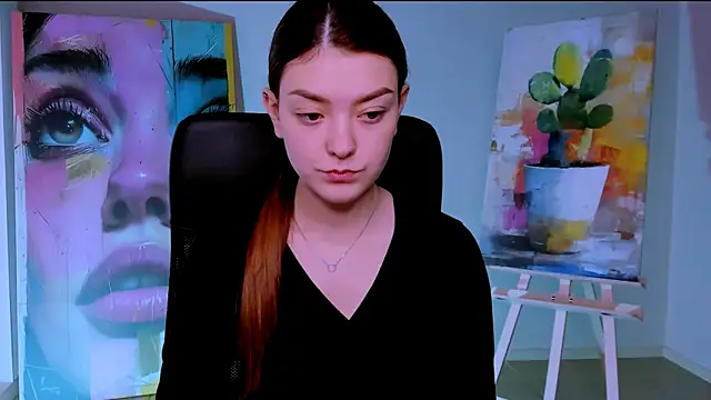 Snapshot of AnaSteisher chatting on 4, 11, 2025 AnaSteisher online show from 4, 11, 2025