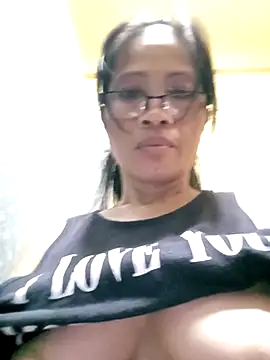 Snapshot of sexy_ketty chatting on 23, 10, 2025 sexy ketty online show from 23, 10, 2025