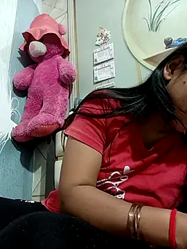 Vanshika1432 online show from 15, 11, 2025