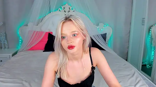 AlessaKiss online show from 20, 6, 2026