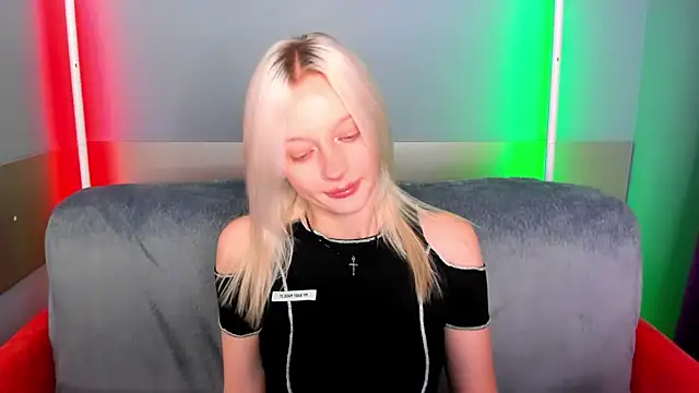 AlessaKiss online show from 3, 7, 2026