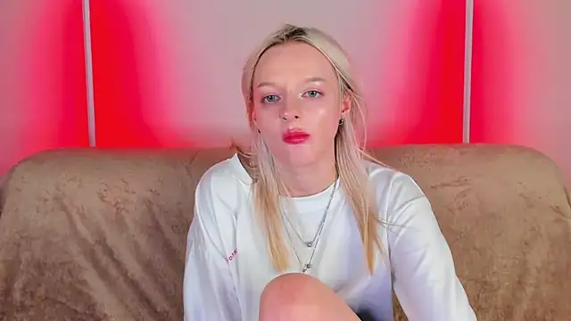 AlessaKiss online show from 5, 7, 2026