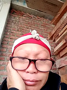 nui-show online show from 13, 11, 2025