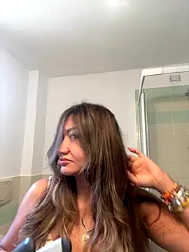 gabriellacali online show from 18, 10, 2025