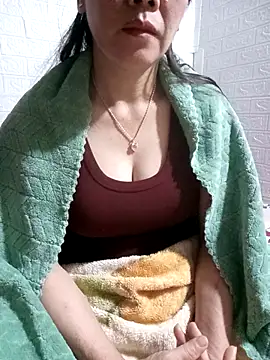 tabby-cat11 online show from 19, 12, 2025