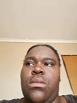 Snapshot of THASHATEEE chatting on 21, 10, 2025 THASHATEEE online show from 21, 10, 2025