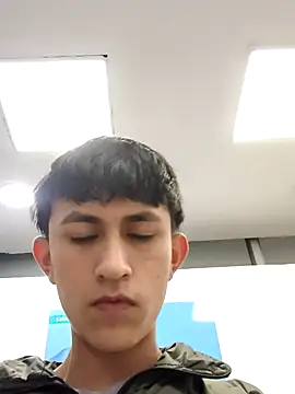 hoot booys  online show from 15, 12, 2025