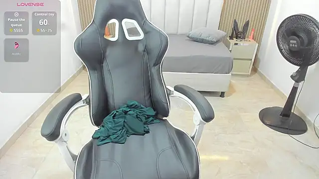 Aziz daud online show from 14, 4, 2026