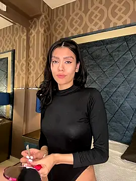 TanyaBello online show from 7, 1, 2026