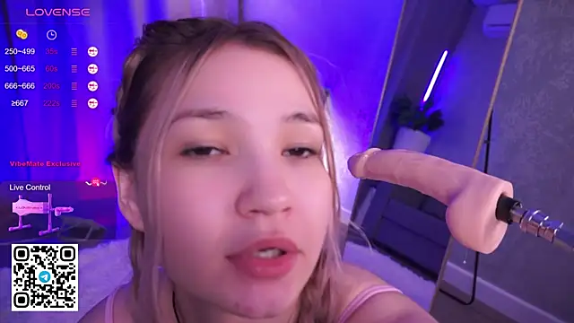 MerandaBlosom online show from 10, 4, 2026