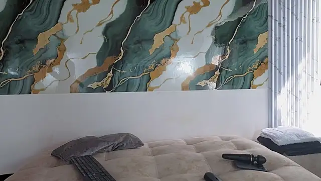 sharon ivanna12 online show from 5, 2, 2026