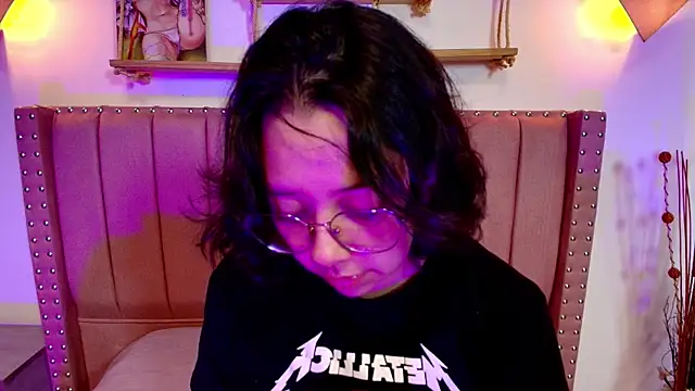 Milie yue online show from 5, 11, 2025