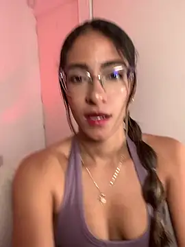 Snapshot of elegant__rouse chatting on 14, 7, 2026 elegant rouse online show from 14, 7, 2026
