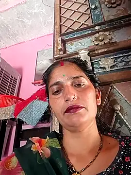 Snapshot of Pooja_shre chatting on 7, 5, 2026 Pooja shre online show from 7, 5, 2026