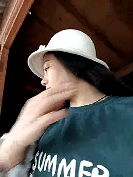 Snapshot of Sinhlinh2020 chatting on 7, 2, 2026 Sinhlinh2020 online show from 7, 2, 2026