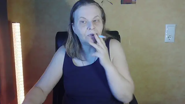 Diamond Bite online show from 8, 11, 2025