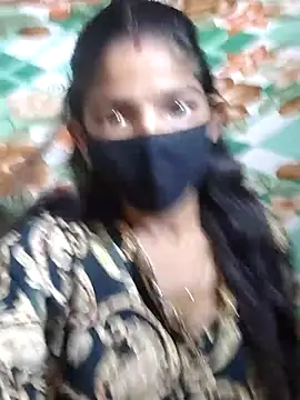 Itz Aisha   online show from 4, 7, 2026