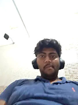 Snapshot of krishna12534 chatting on 19, 10, 2025 krishna12534 online show from 19, 10, 2025