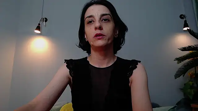Snapshot of redflagx chatting on 27, 10, 2025 redflagx online show from 27, 10, 2025