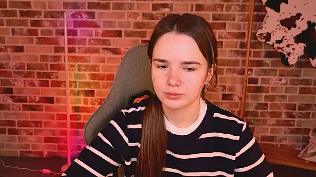 May Bloom online show from 11, 3, 2026