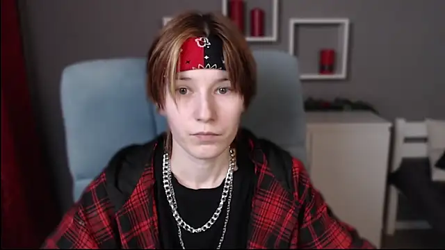 guitarandangell online show from 5, 1, 2026