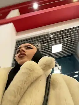 KiraSunshine online show from 5, 12, 2025