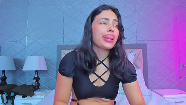 ViolettRouse online show from 4, 2, 2026