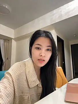 Snapshot of Minhee22 chatting on 21, 10, 2025 Minhee22 online show from 21, 10, 2025