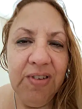 Snapshot of JennyInVegas chatting on 23, 11, 2025 JennyInVegas online show from 23, 11, 2025