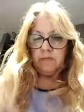 Snapshot of JennyInVegas chatting on 3, 12, 2025 JennyInVegas online show from 3, 12, 2025