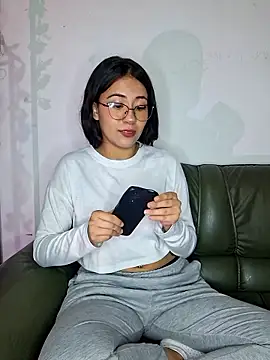 chloebrownn03 online show from 11, 1, 2026