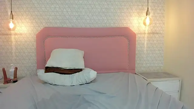 TAYLORMEYER1 online show from 27, 3, 2026