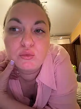 Amelia-Diamond online show from 1, 12, 2025