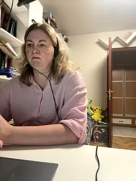 Amelia-Diamond online show from 16, 12, 2025